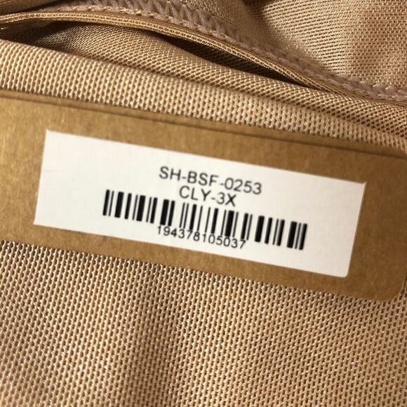 SKIMS Sheer Sculpt Catsuit Long Sleeve Full Bodysuit Clay NWT Size 4X - Picture 10 of 10